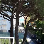 Dina Hotel