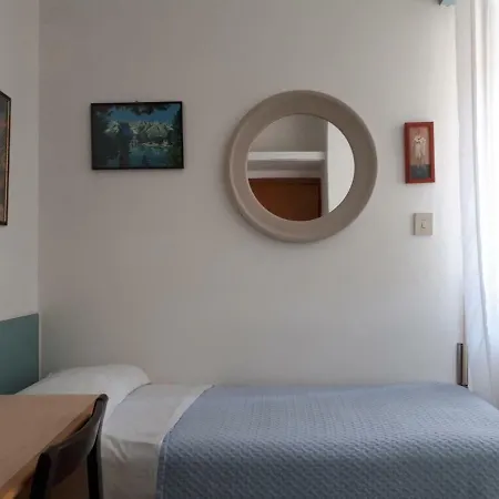 Hotel Dina