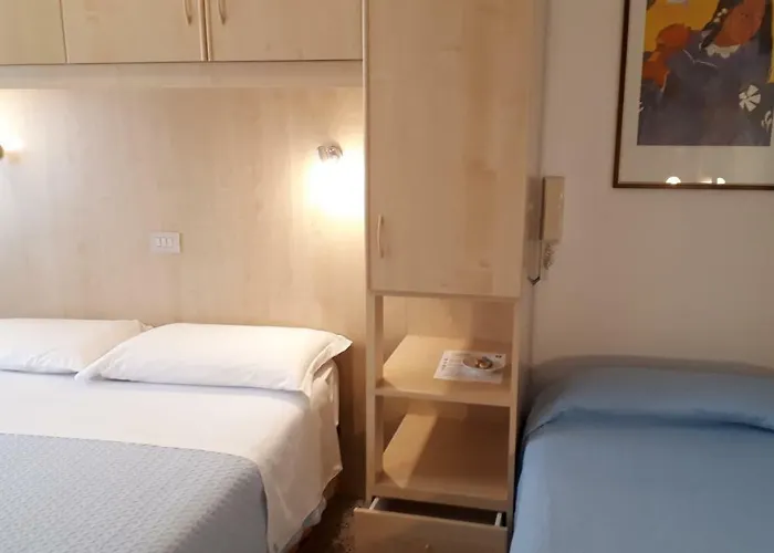 迪娜别墅酒店 利多迪迪耶索洛