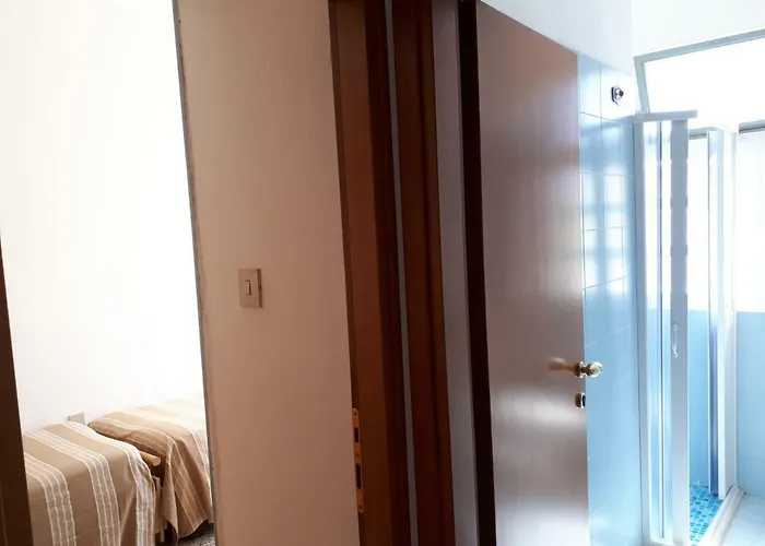 迪娜别墅酒店 酒店 利多迪迪耶索洛