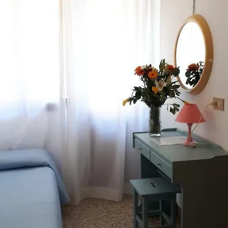 Hotel Dina