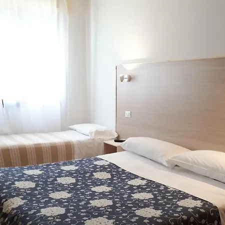 Dina 2* Lido di Jesolo
