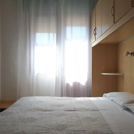Dina Hotel