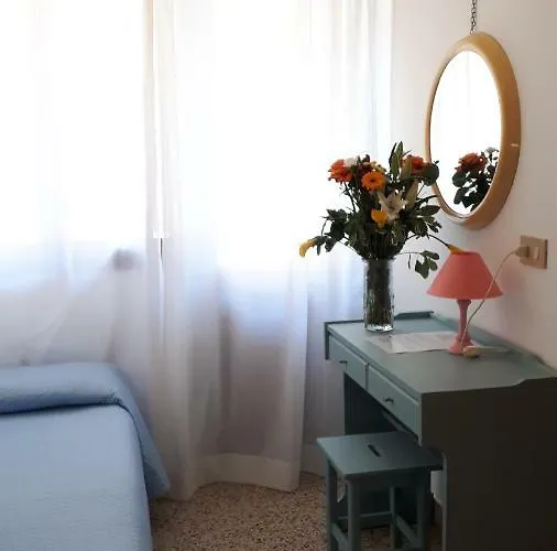 Hotel Dina
