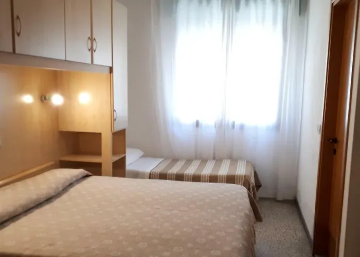 Dina 2* Lido di Jesolo