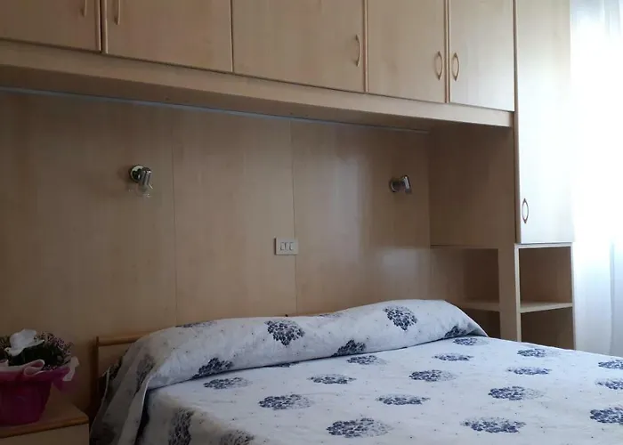 Dina リド・ディ・イエゾロ