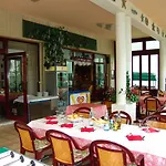Dina 2* Lido di Jesolo