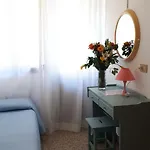 Hotel Dina