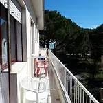Dina Hotel 2*
