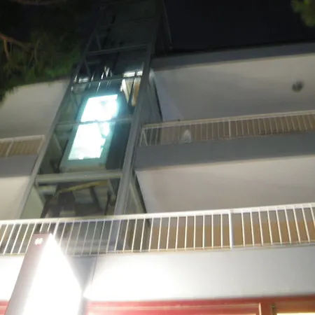 Dina Hotel Lido di Jesolo