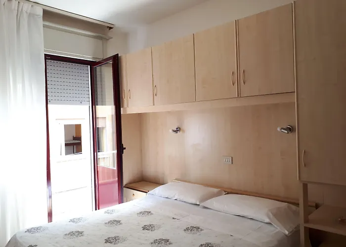 Dina 호텔 리도 디 예솔로